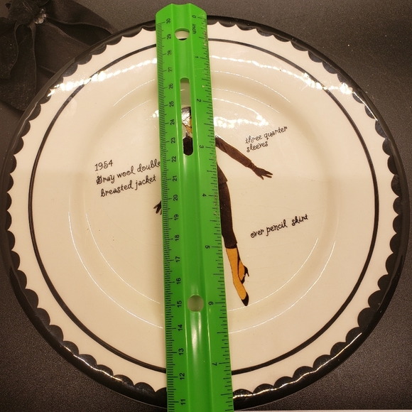 Decorative plate - Picture 2 of 5